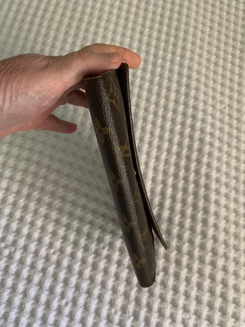 Louis Vuitton Brown Monogram Sarah Wallet - Picture 6 of 12